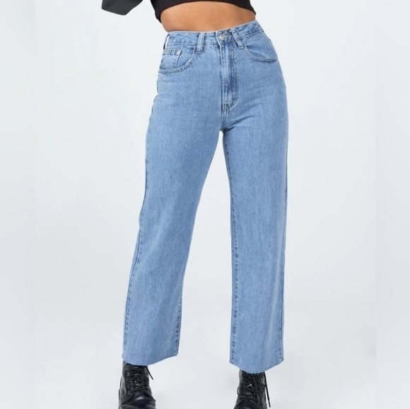 Princess Polly Damika High Waist Wide Leg Crop Jeans - Picture 2 of 10